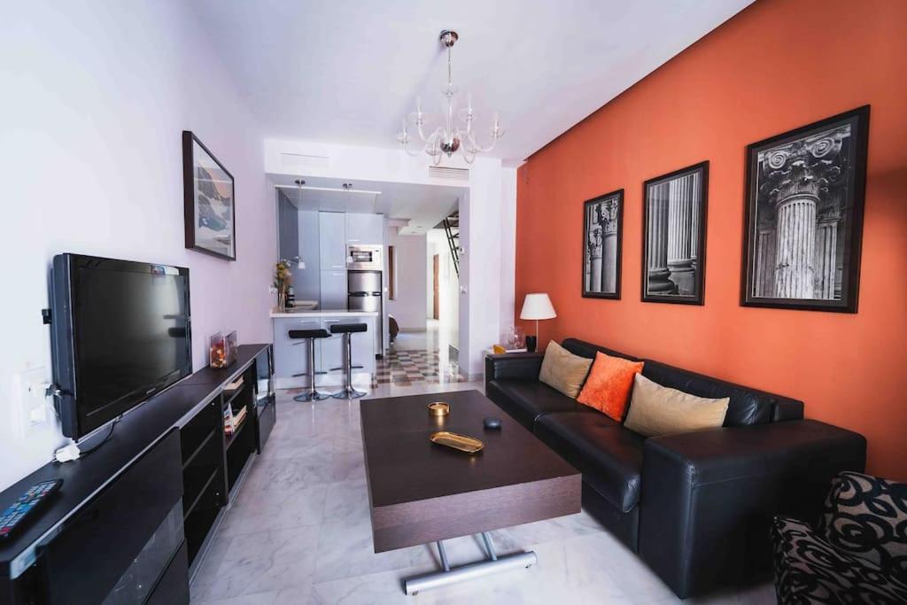 Atico Con Terraza Privada Cerca De La Catedral Apartman Sevilla Kültér fotó